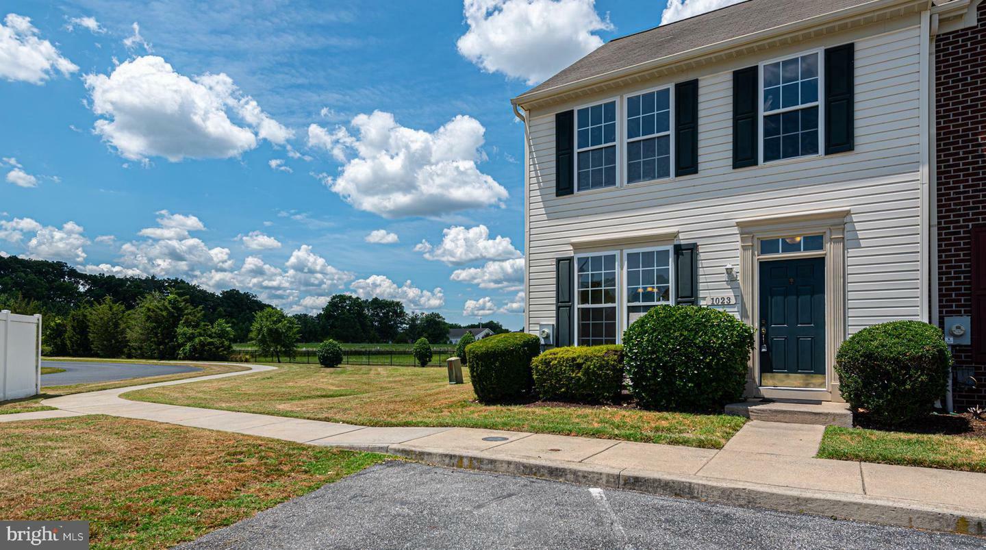 Property Photo:  1023 Meadow View Drive  MD 21804 