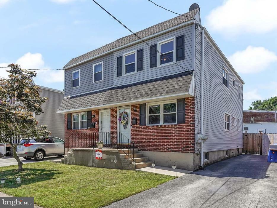 Property Photo:  227 Green Street  PA 19043 