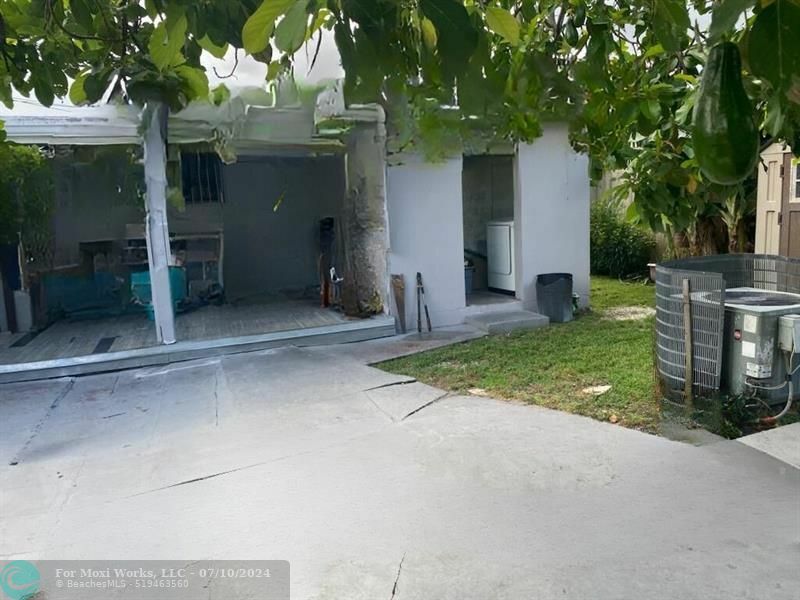 Property Photo:  9590 NW 32nd Ct  FL 33147 