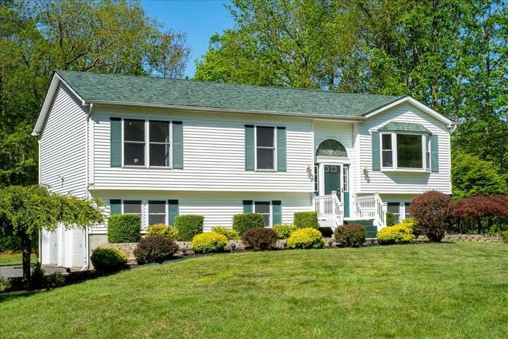 240 Echo Road  Bloomingburg NY 12721 photo
