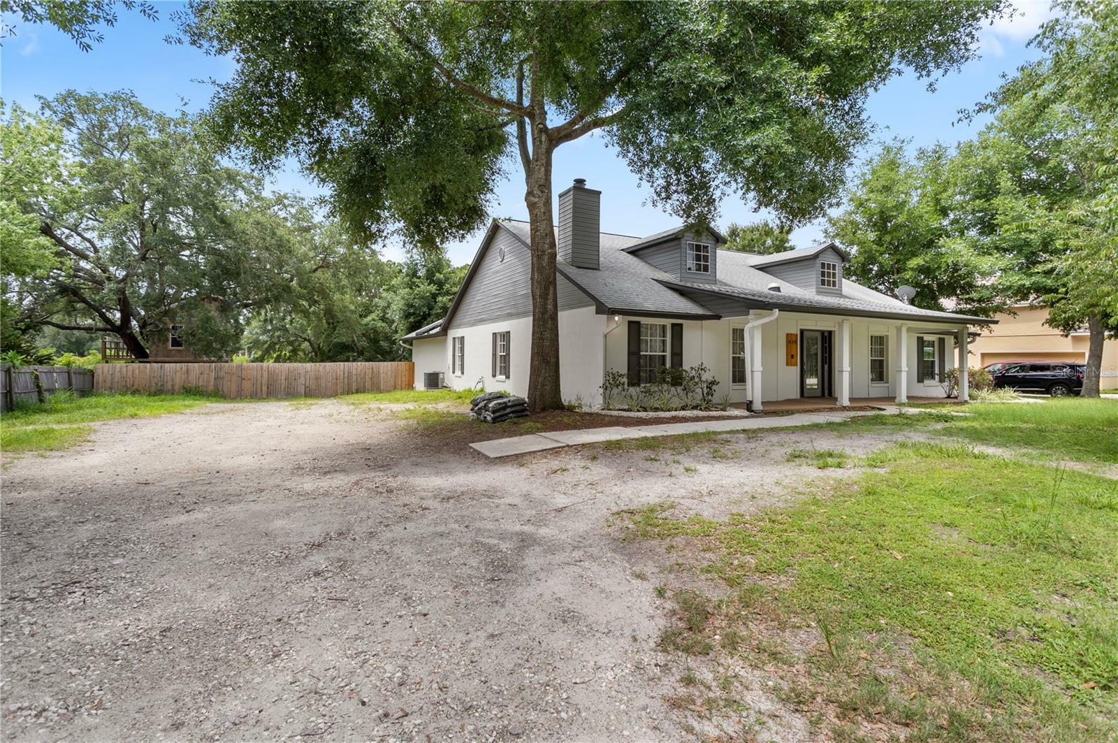 Property Photo:  410 E Henschen Avenue  FL 34760 