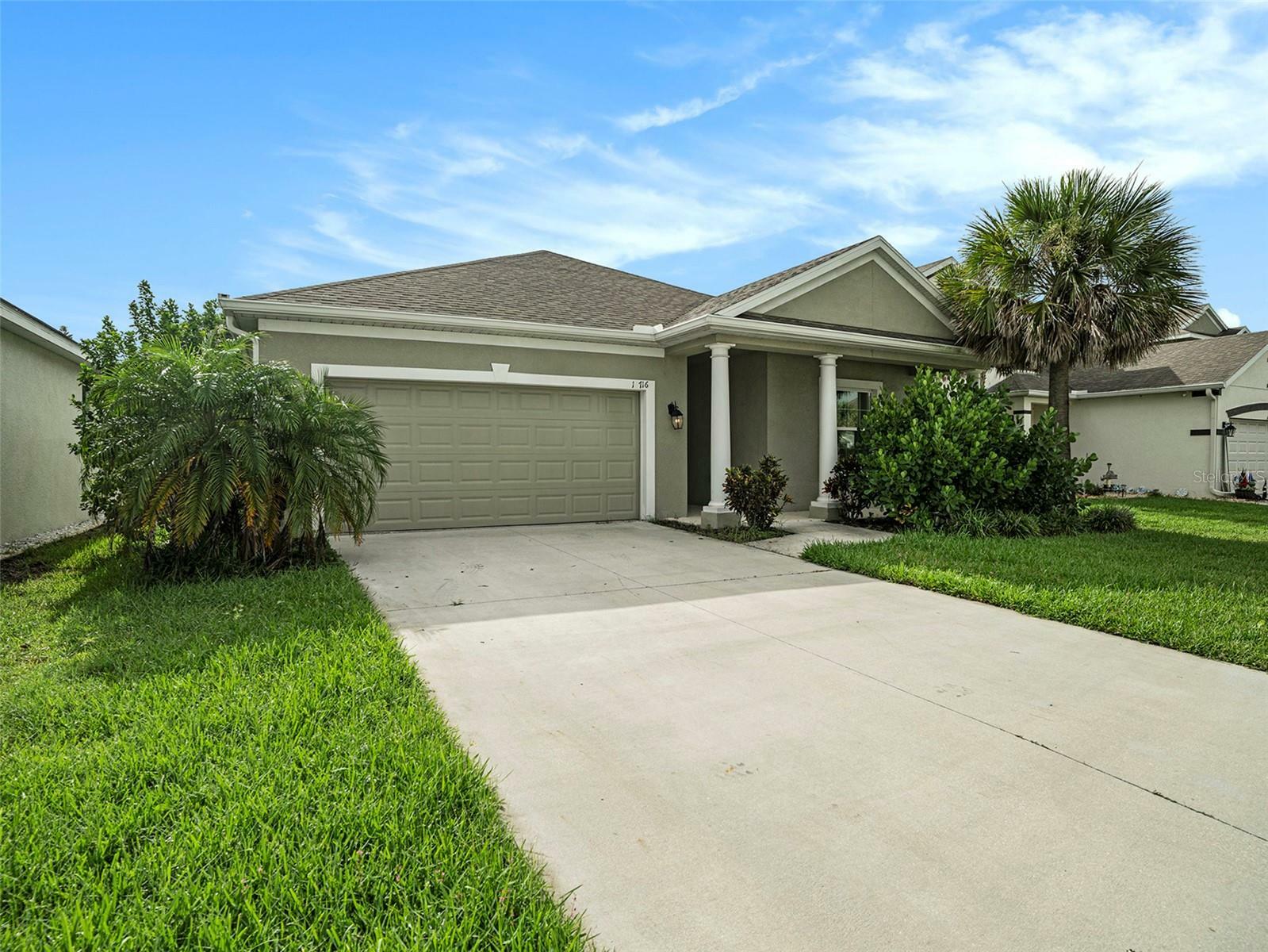 Property Photo:  16716 Mooner Plank Circle  FL 33598 