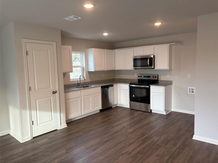 Property Photo:  2322 SW 146th Loop  FL 34473 