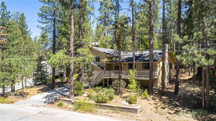 Property Photo: 42376 Avalon Road CA 92315