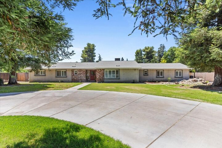 1826 Jamie Drive  Yuba City CA 95993 photo
