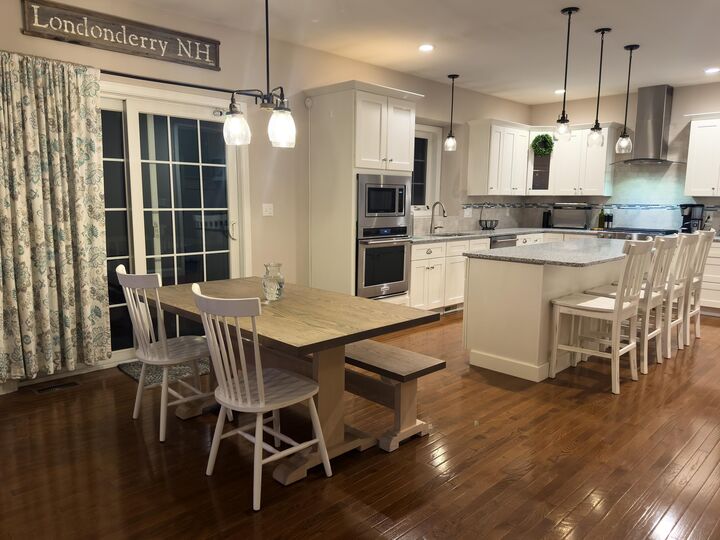 Property Photo: 20 School House Road NH 03053