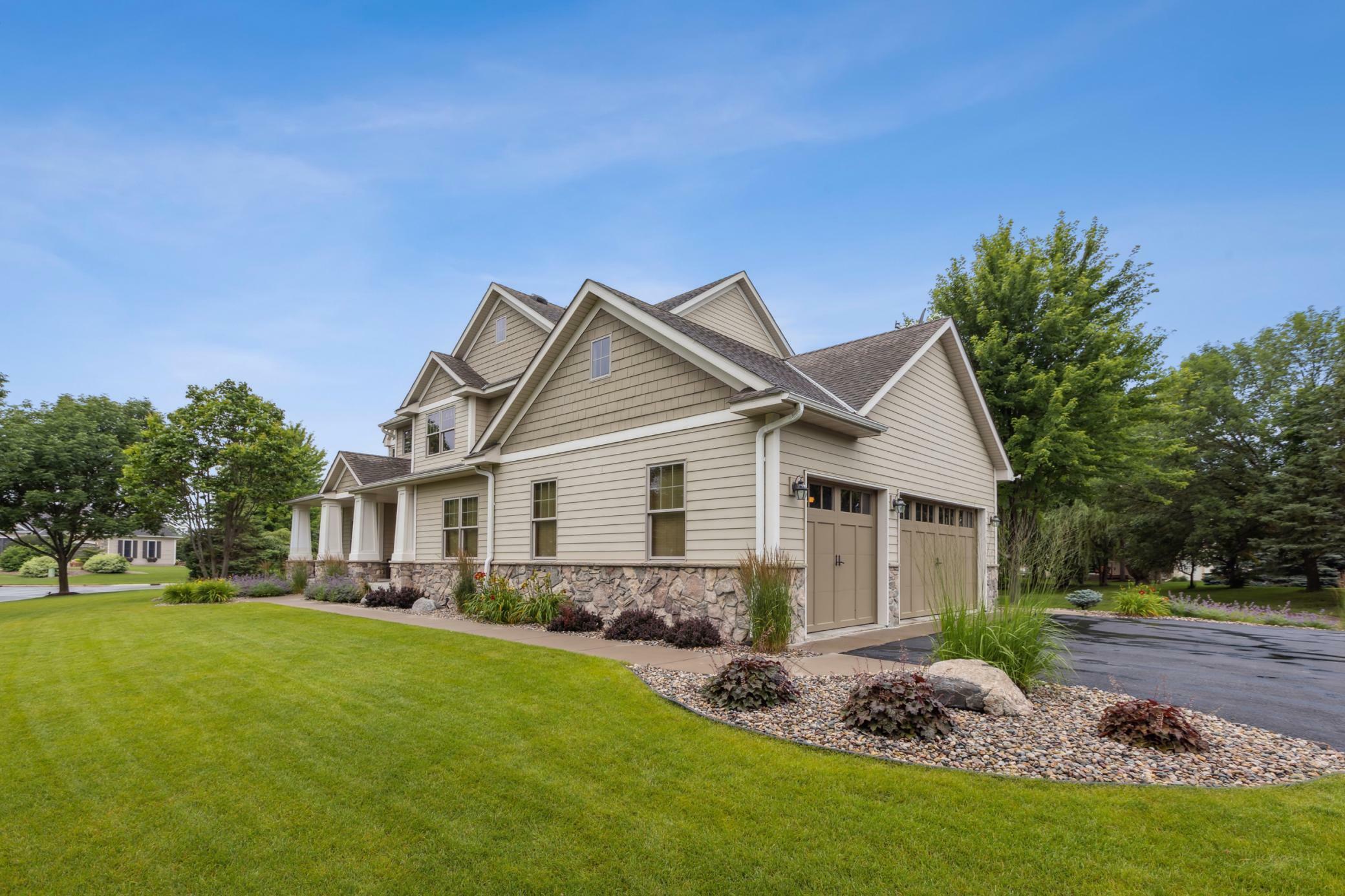 Property Photo:  8190 Kelzer Pond Drive  MN 55386 