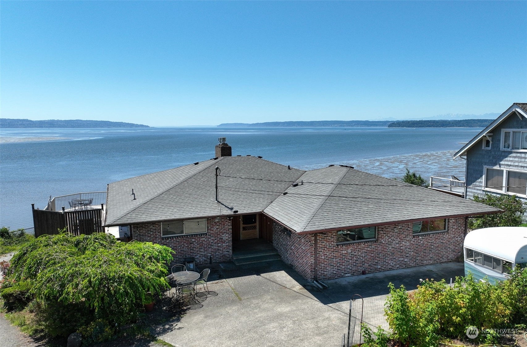 Property Photo:  404 39th Street NW  WA 98271 