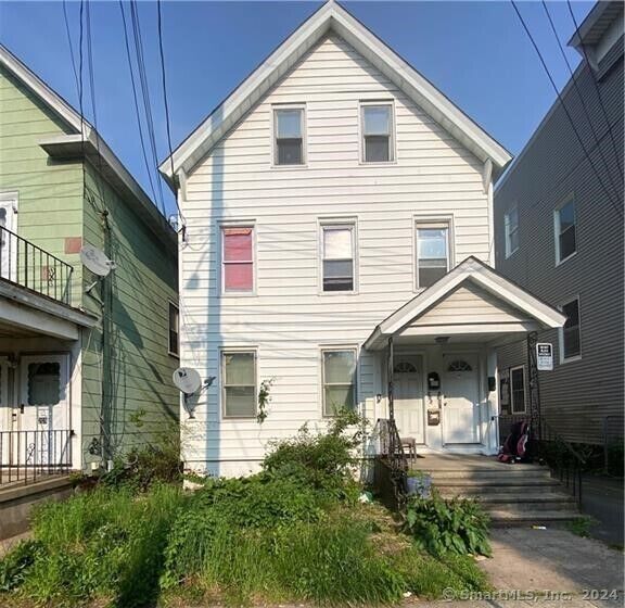 Property Photo:  205 Farren Avenue  CT 06513 