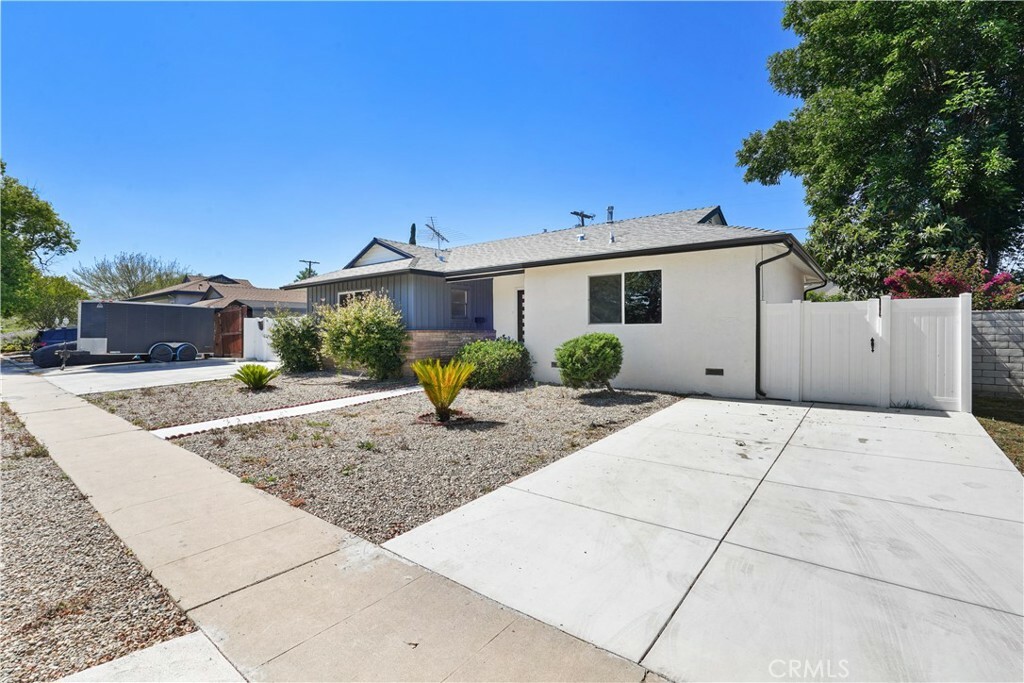 Property Photo:  16655 Bermuda Street  CA 91344 