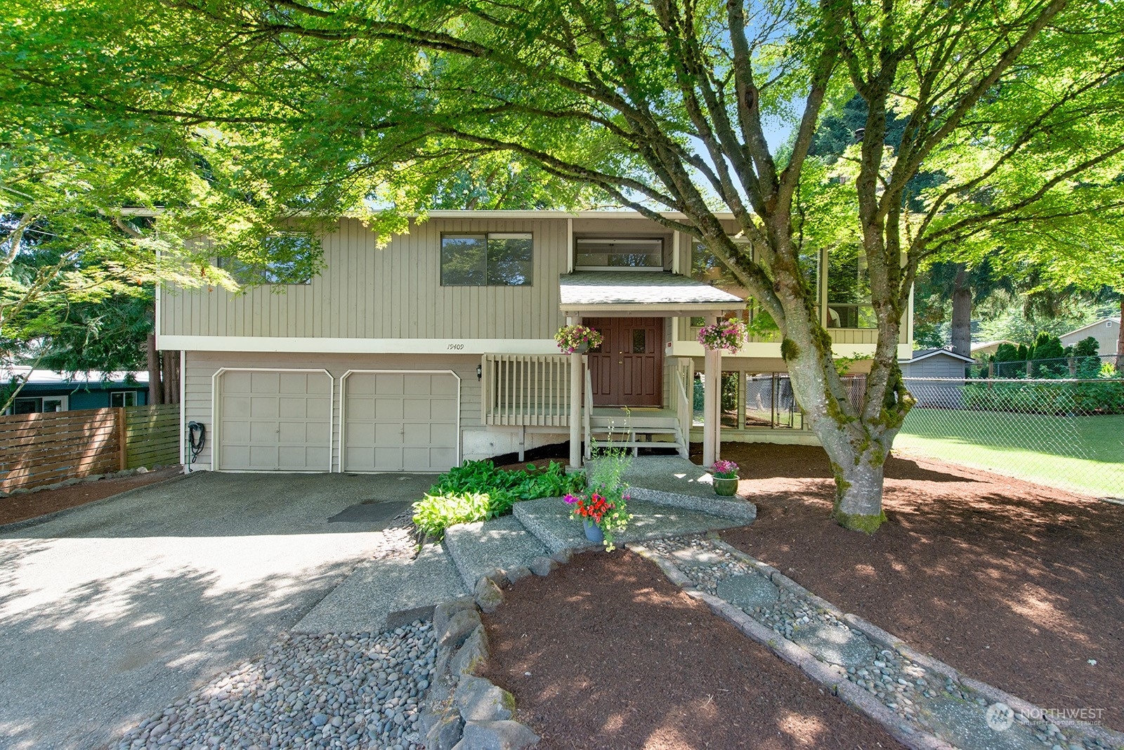 Property Photo:  19409 58th Avenue NE  WA 98028 