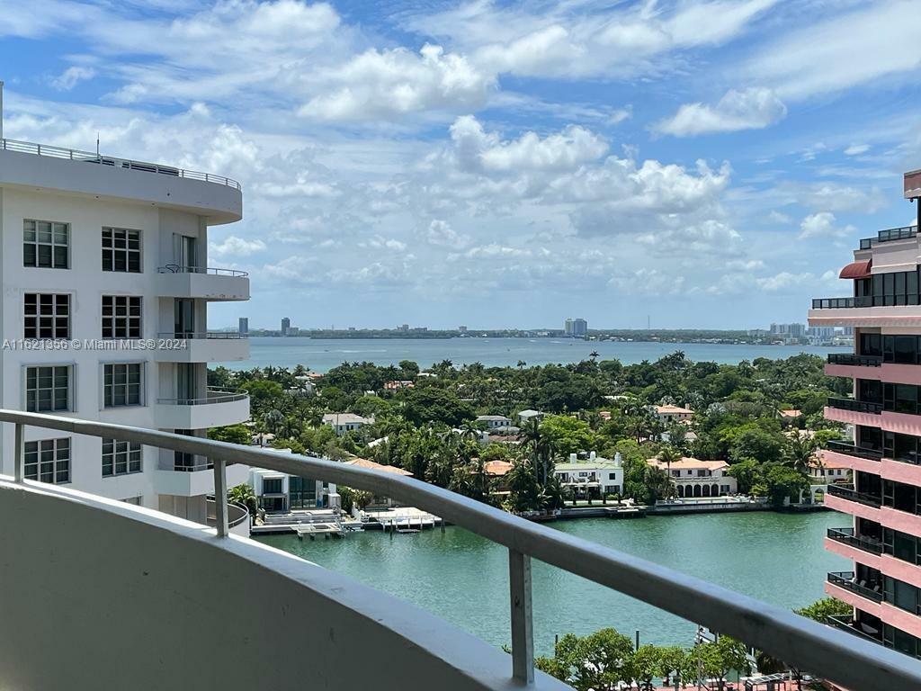 Property Photo:  5161 Collins Ave 1612  FL 33140 