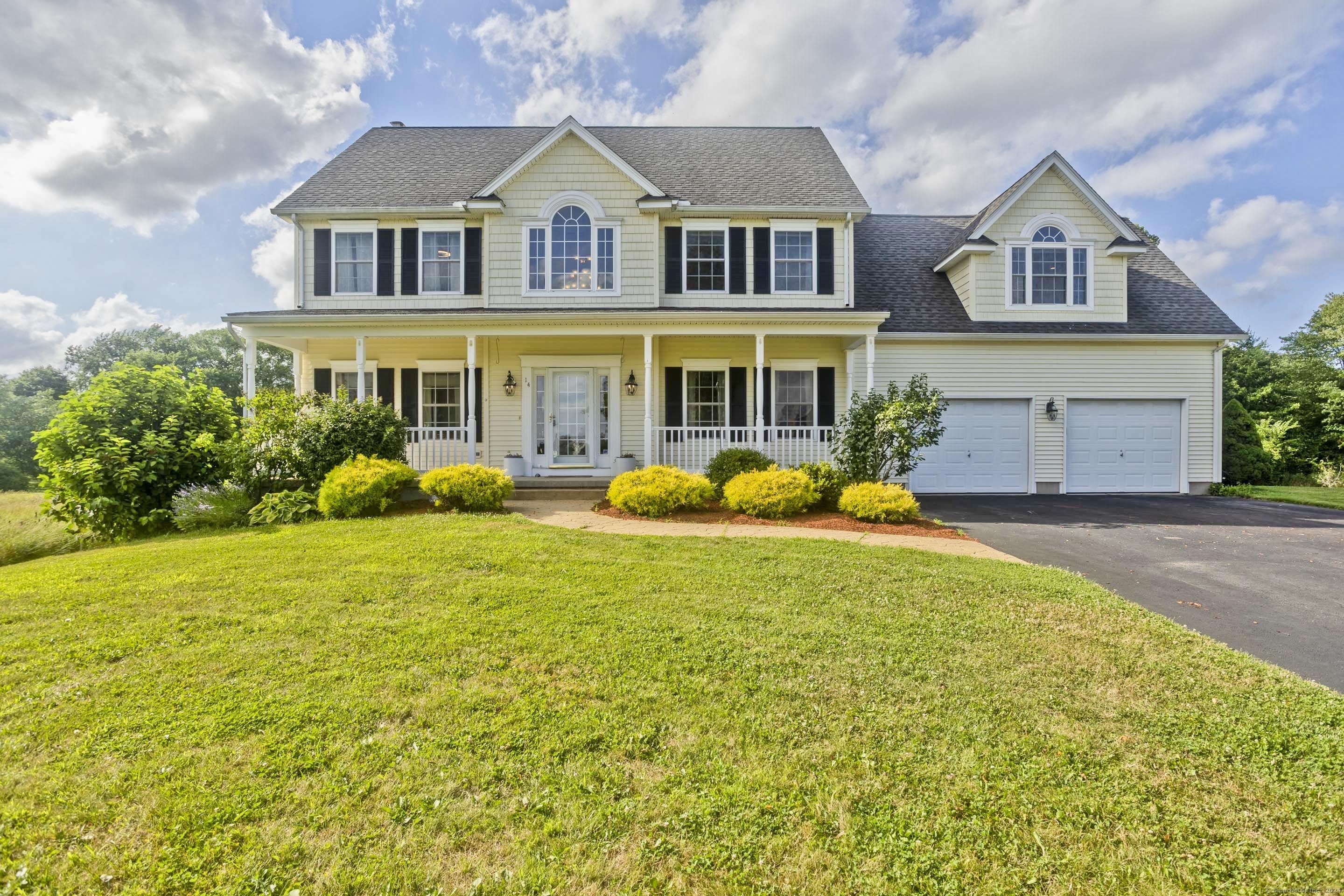 Property Photo: 14 Melrose Lane CT 06078