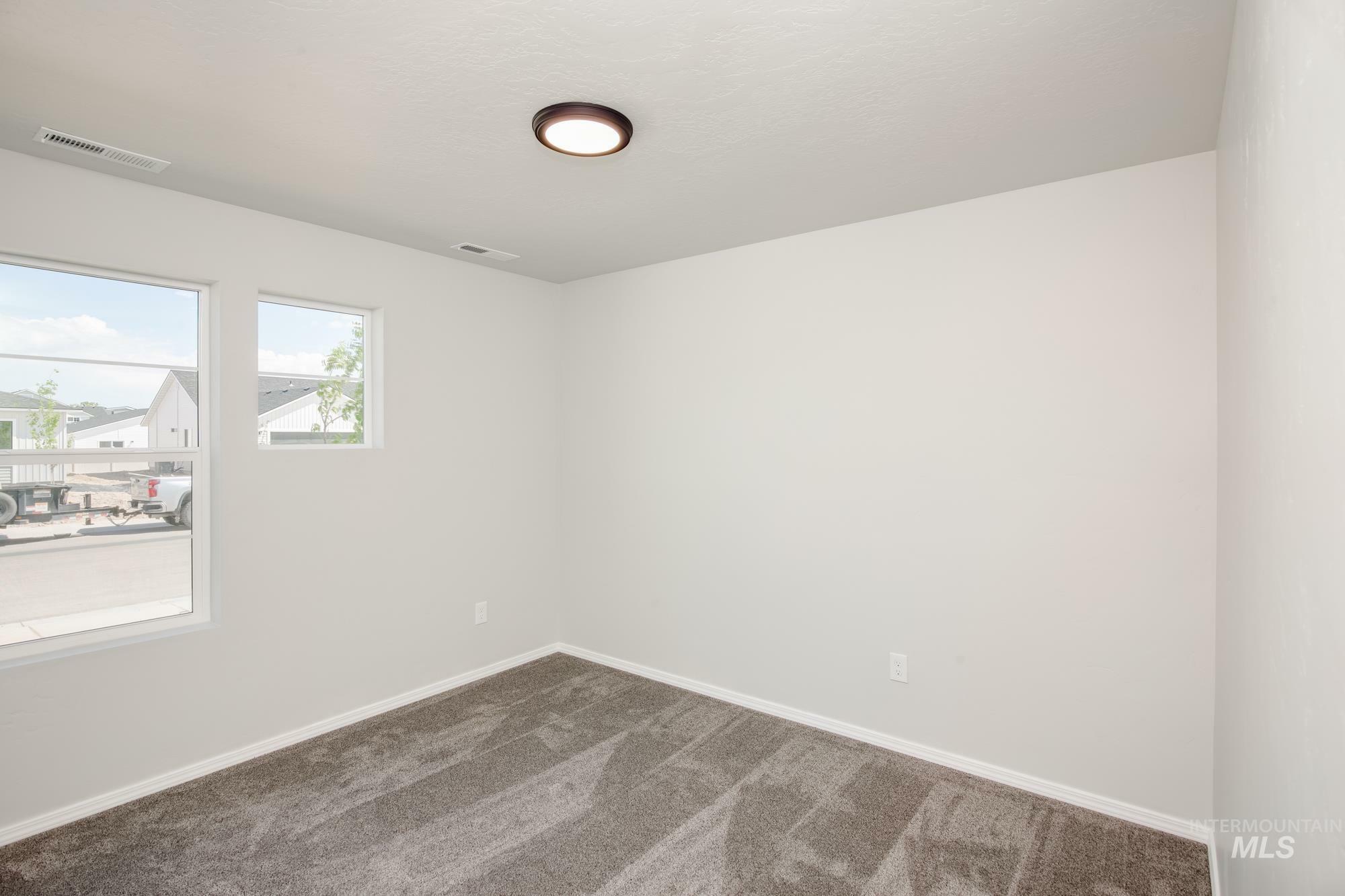 Property Photo:  1067 Quartzite Ave  ID 83644 