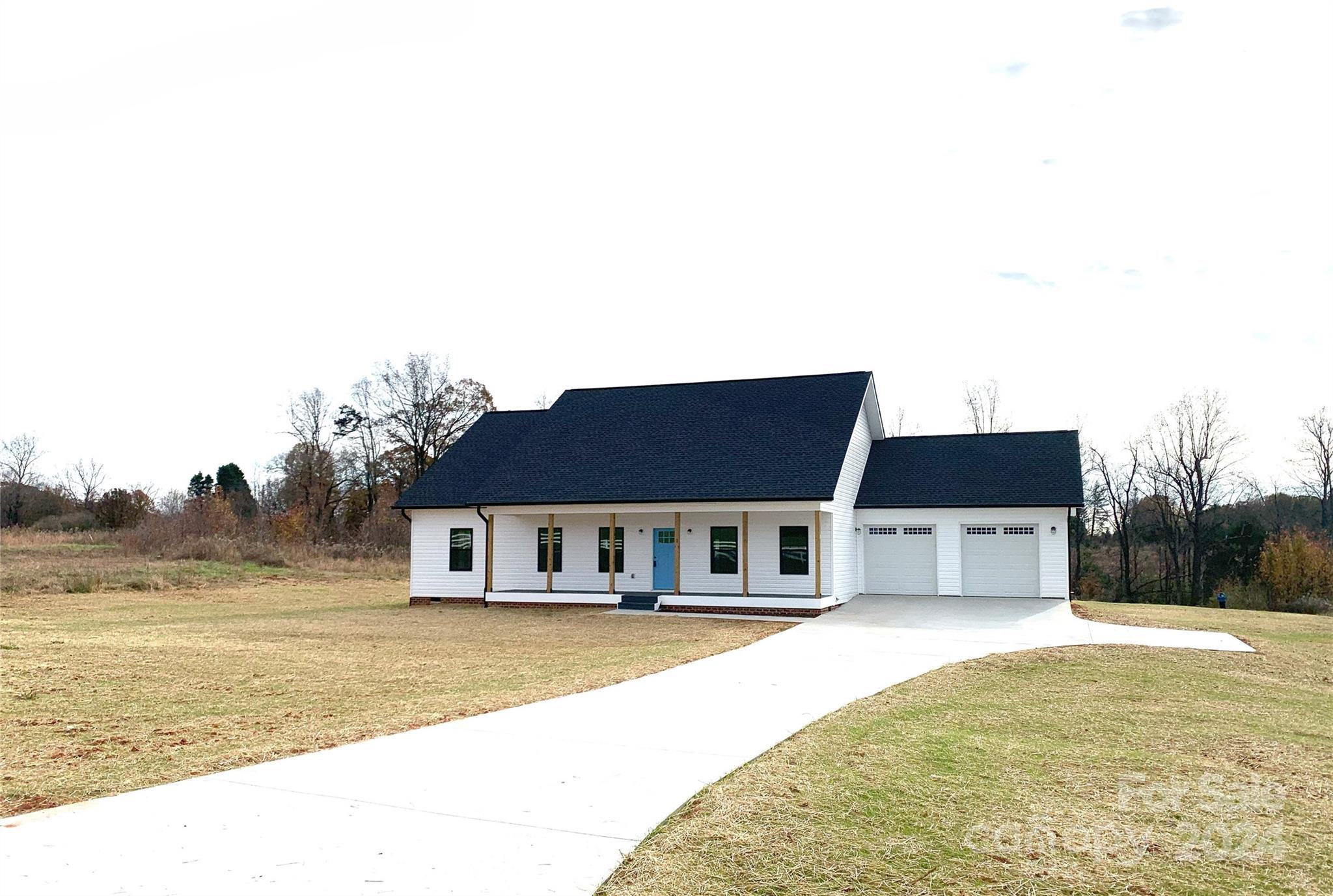 Property Photo: 2858 Paul Payne Store Road NC 28681