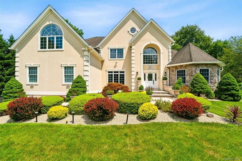 Property Photo:  29 Athenian Lane  NY 12533 