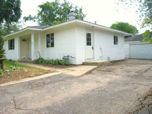 Property Photo:  113 Hazard Road  IL 60110 