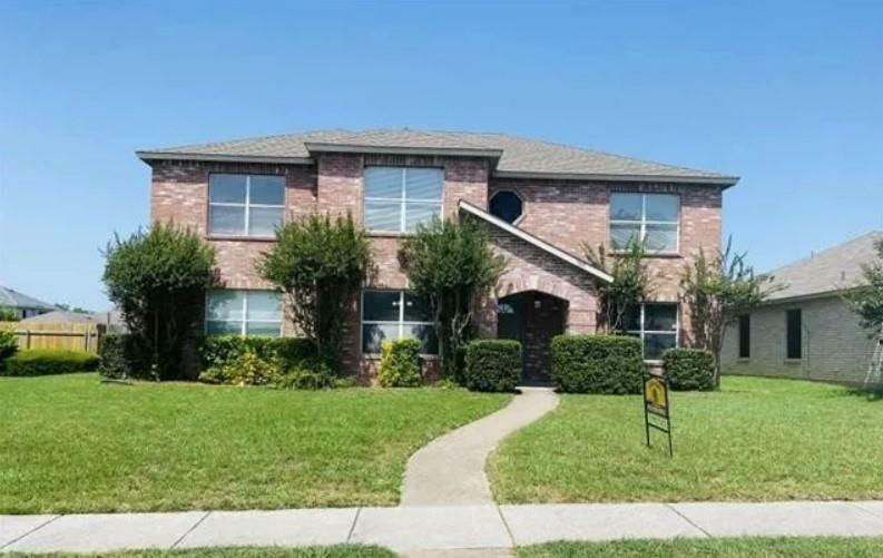 Property Photo:  309 Wedgewood Lane  TX 75104 