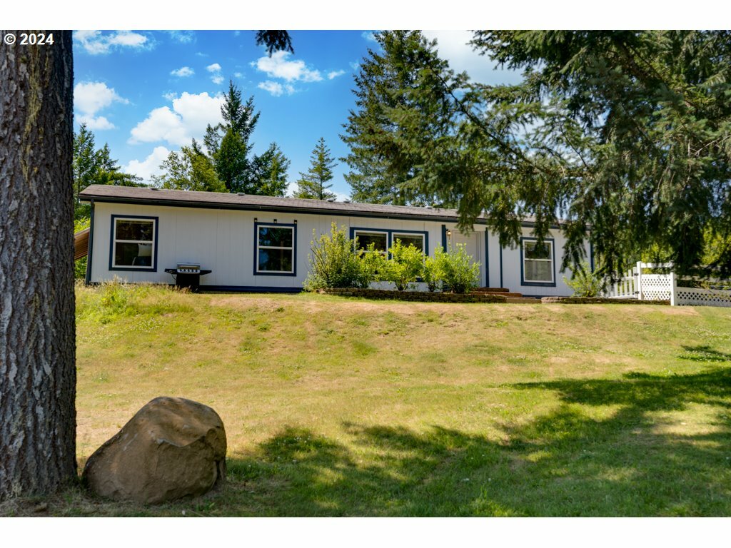 Property Photo:  61 Meadow Crest Rd  WA 98610 