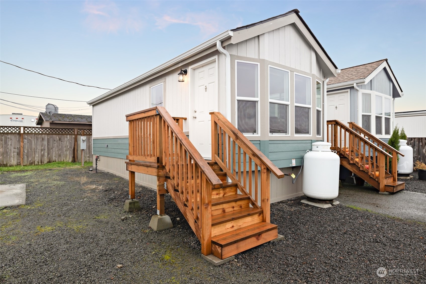 Property Photo:  511 W Spruce Street 37A  WA 98382 