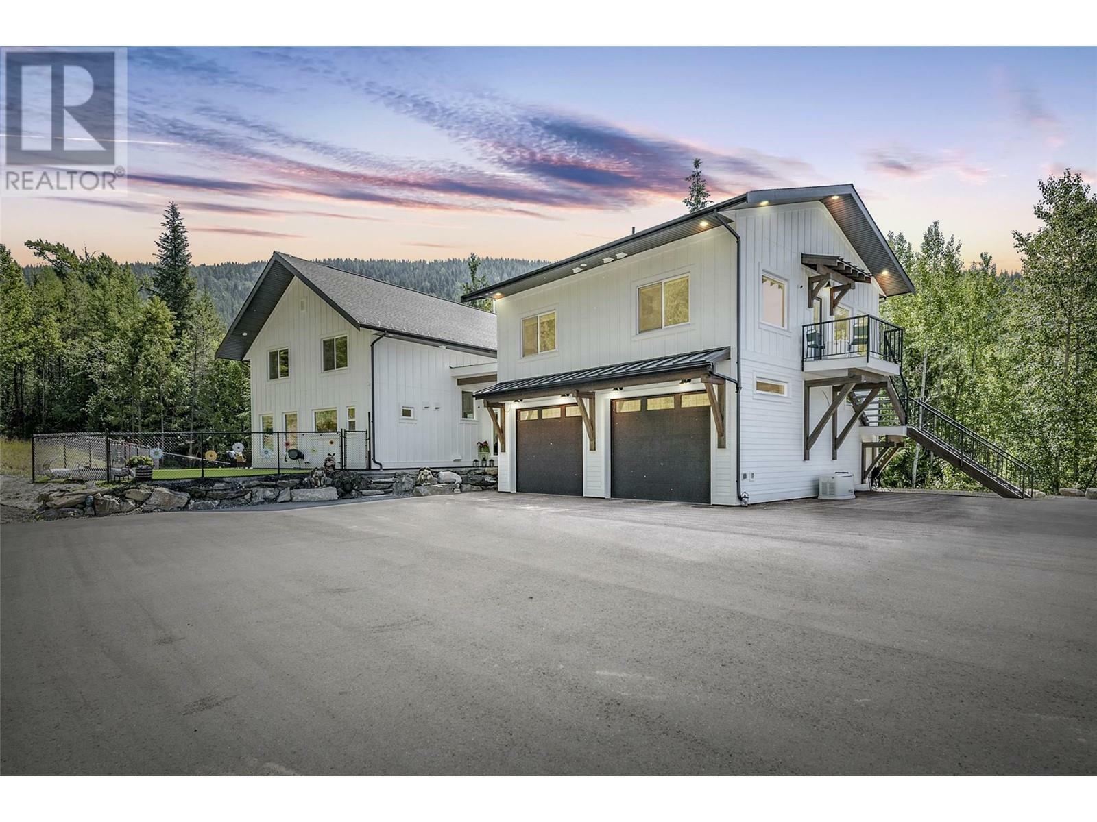 Photo de la propriété:  8735 Forsberg Road  BC V1B 3M6 