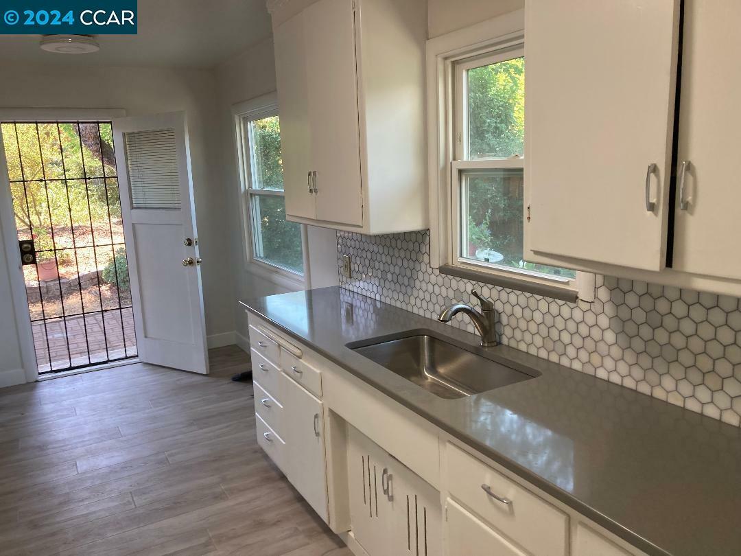 Property Photo:  1315 Vine Ave  CA 94553 