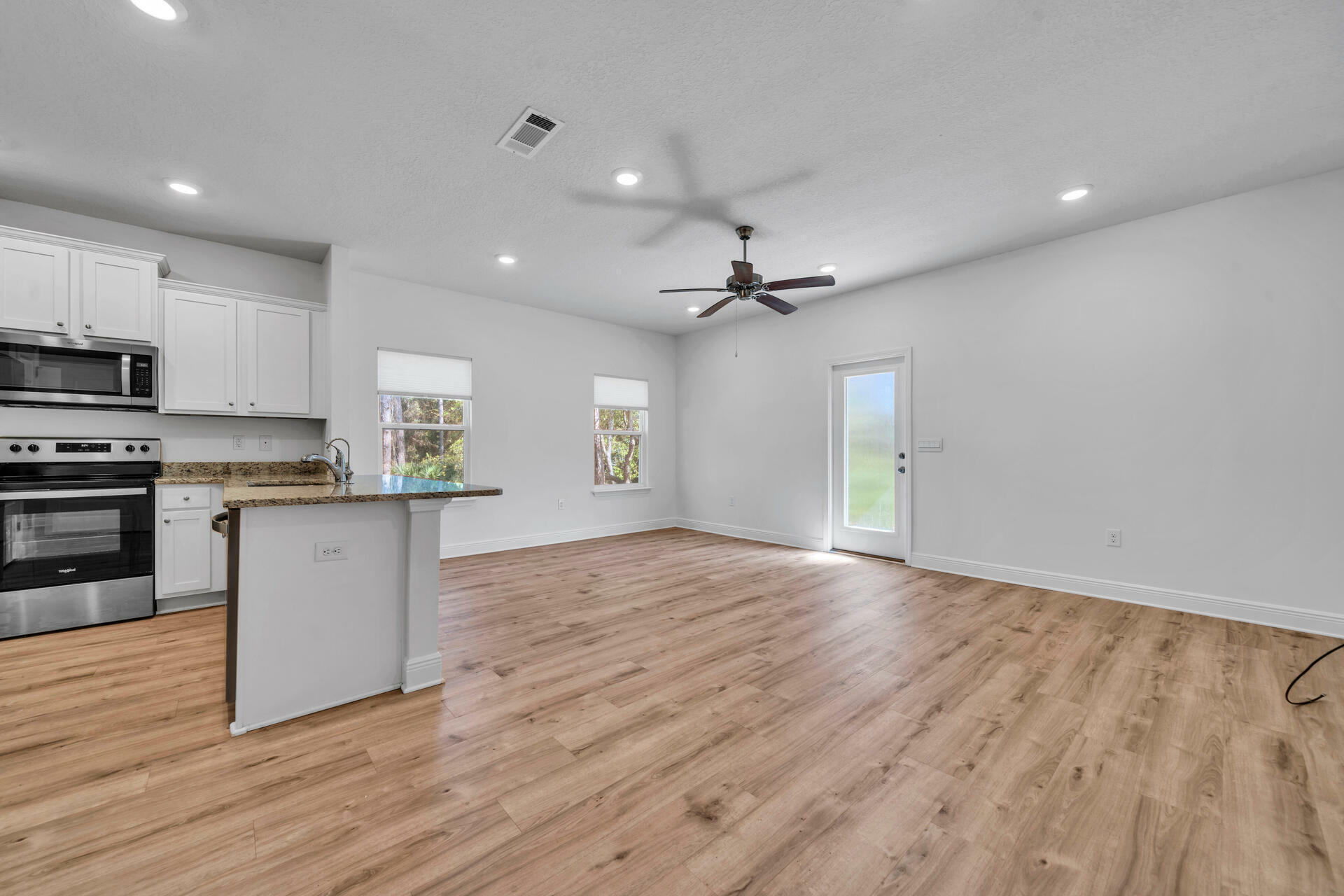 Property Photo:  183 Sandhill Pines Drive  FL 32459 