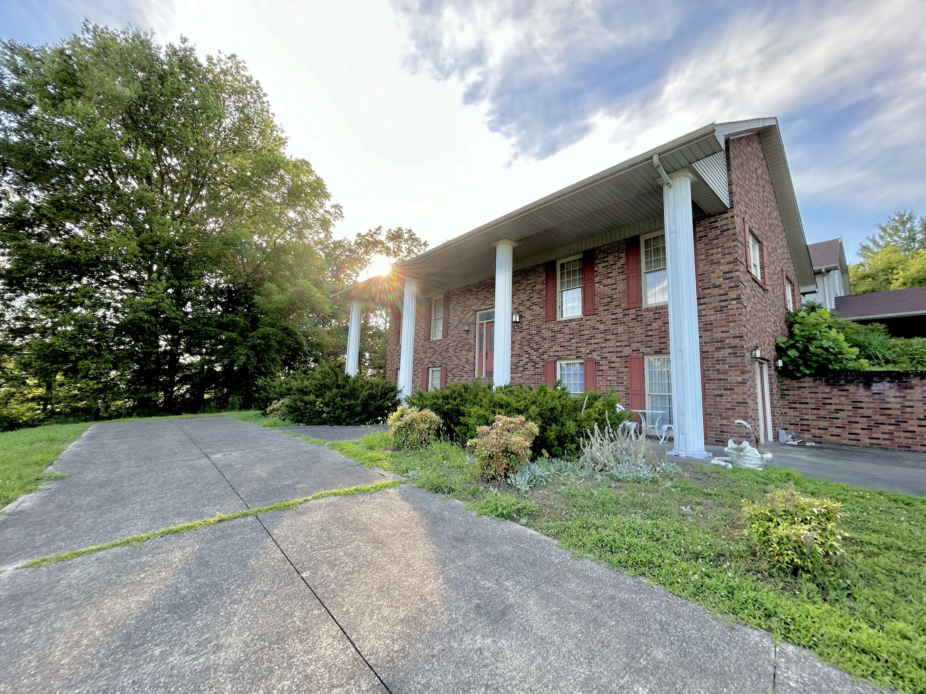 Property Photo: 39 Whitis Lane KY 42503