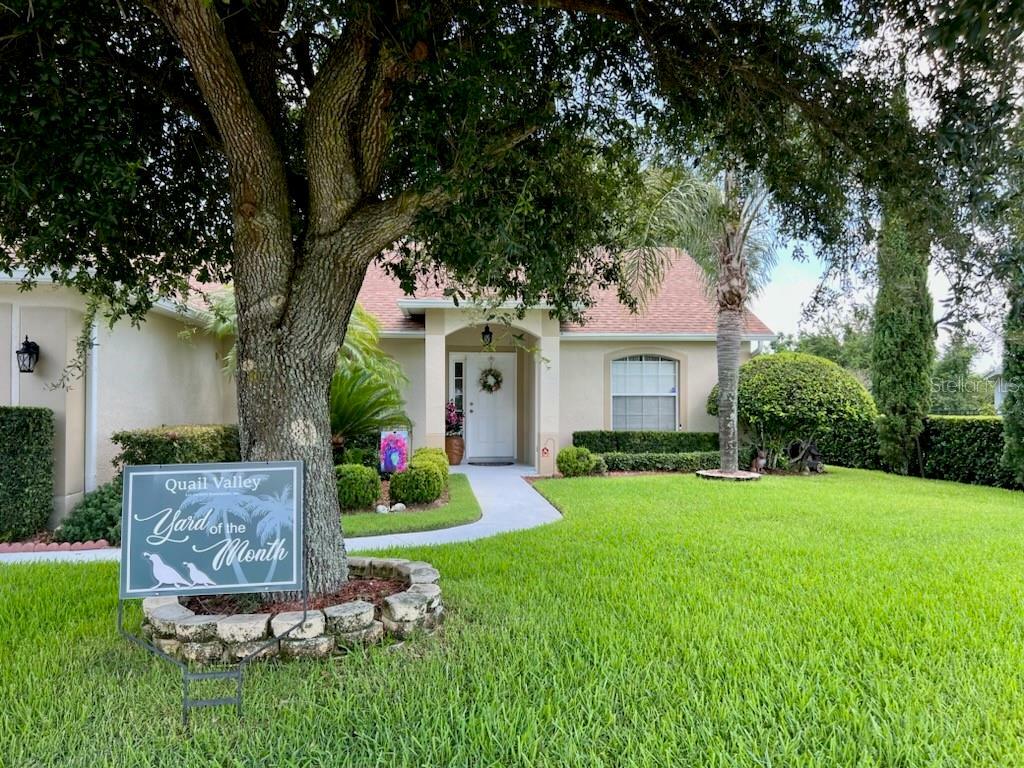 Property Photo:  113 Gentle Breeze Drive  FL 34715 