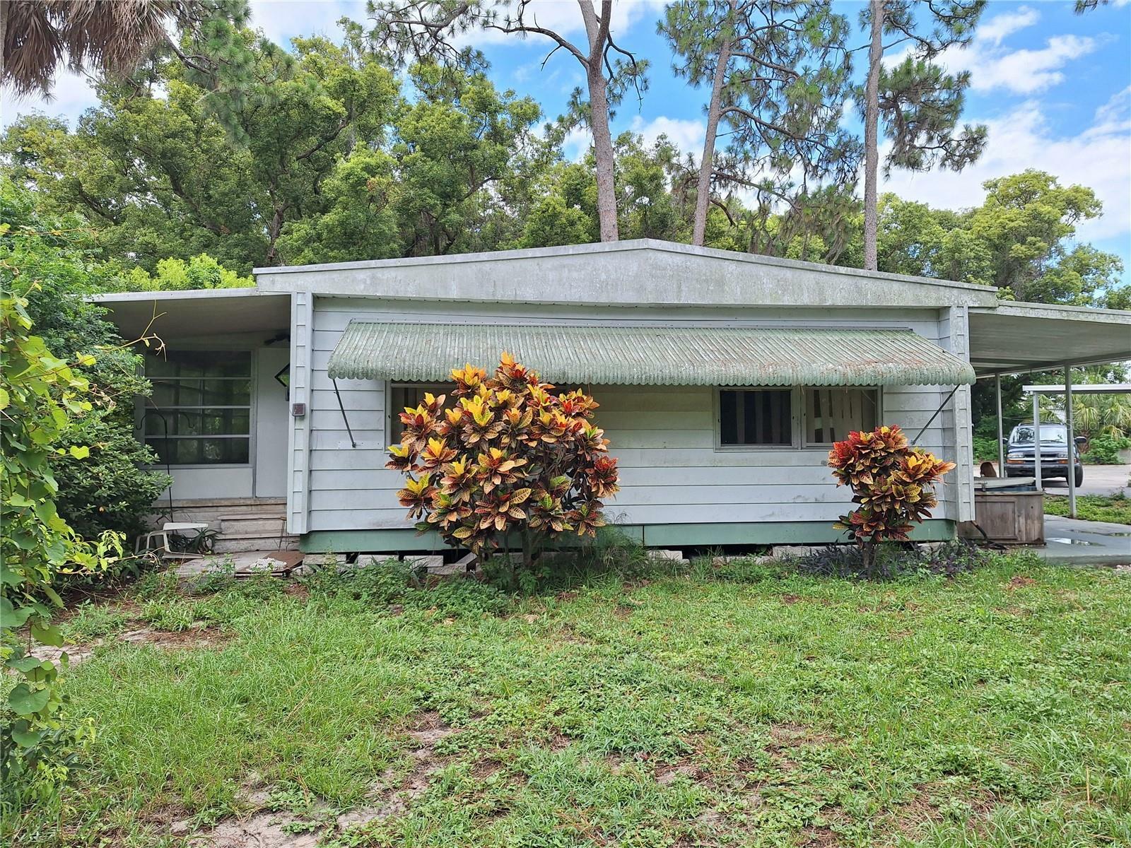 Property Photo:  6711 Durian Trail  FL 34653 