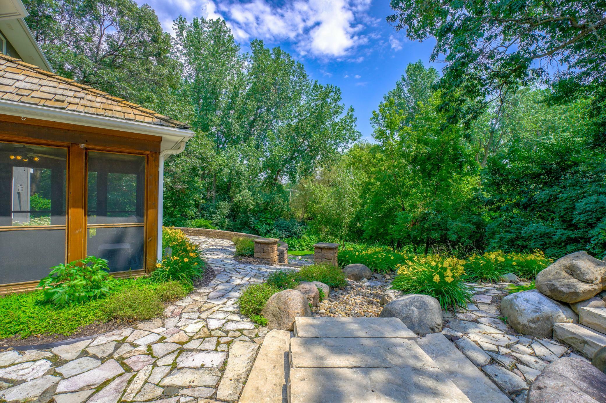 Property Photo: 3 Ski Hill MN 55127