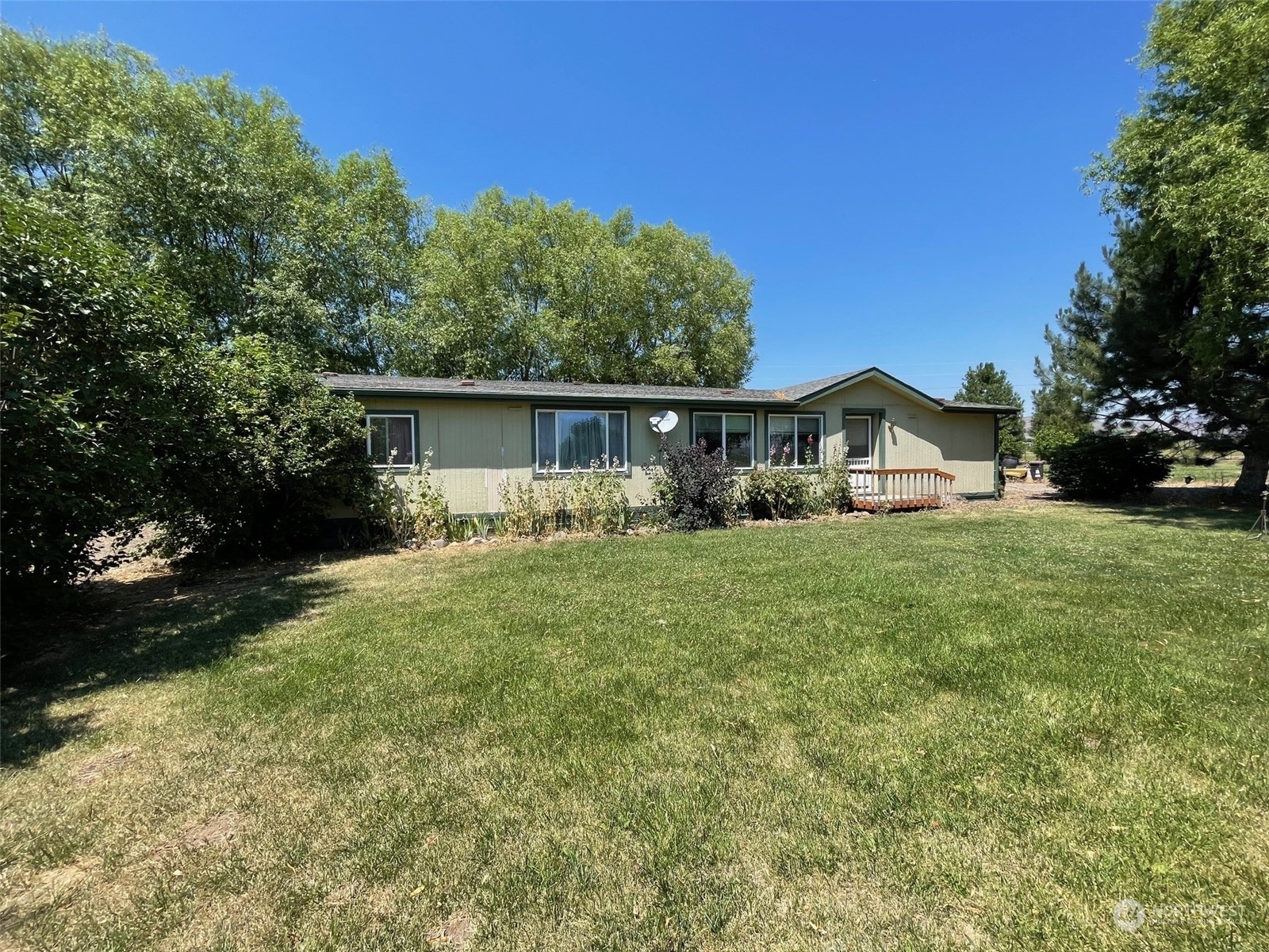 Property Photo:  8583 Parke Creek Road  WA 98926 