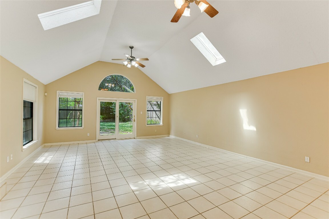 Property Photo:  10400 Cassia Cove  TX 78759 