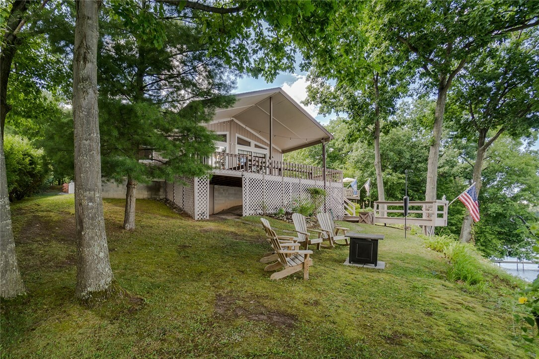 Property Photo:  3661 Shingle Point Road  NY 14842 