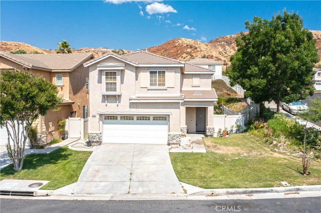 Property Photo:  29504 Kevin Way  CA 91387 