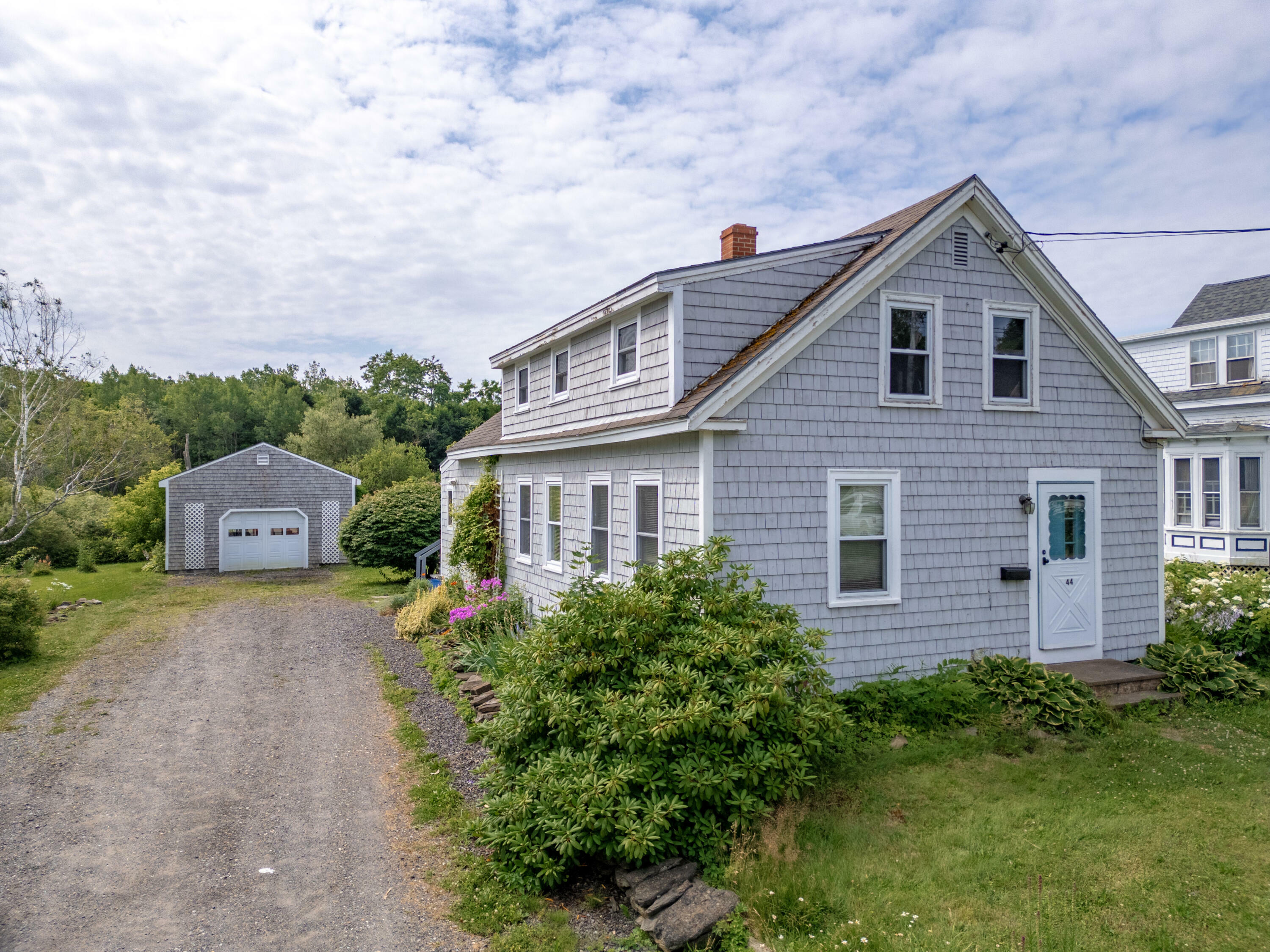 Property Photo:  44 Thomaston Street  ME 04841 