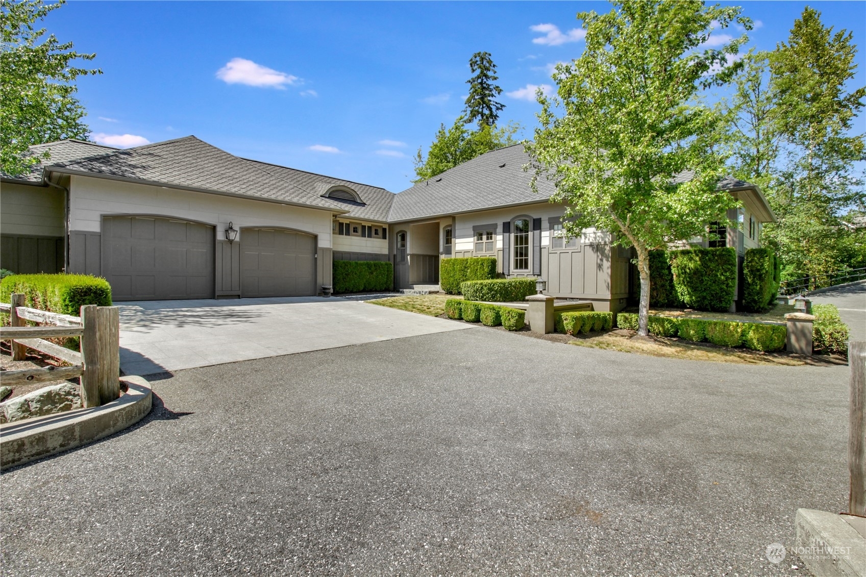 Property Photo:  4624 Parkview Lane  WA 98274 