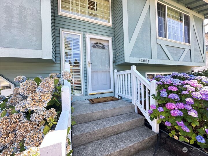 Property Photo:  33004 37th Court SW  WA 98023 