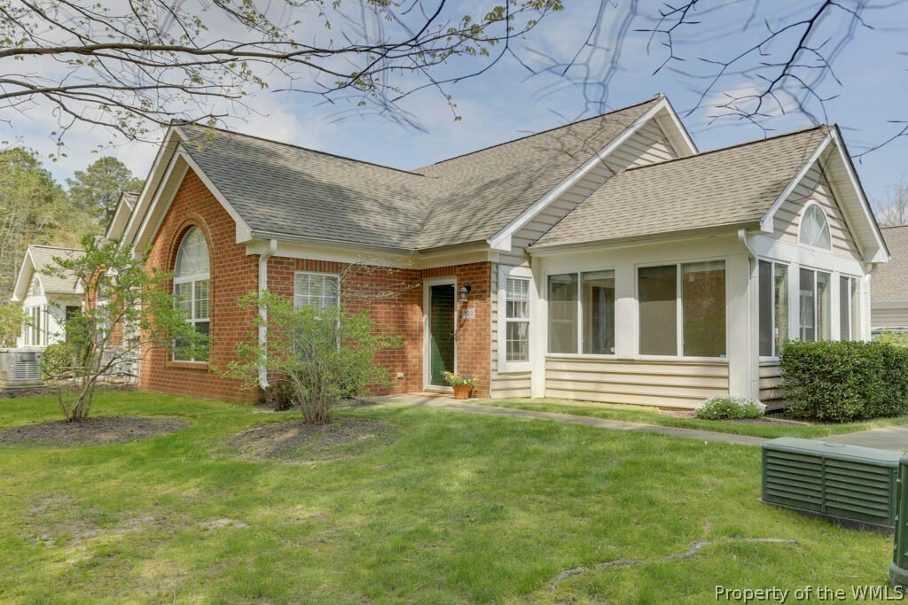 Property Photo:  222 Rainbrook Way  VA 23692 