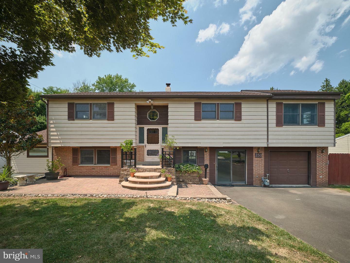 Property Photo: 250 Florence Avenue PA 18974