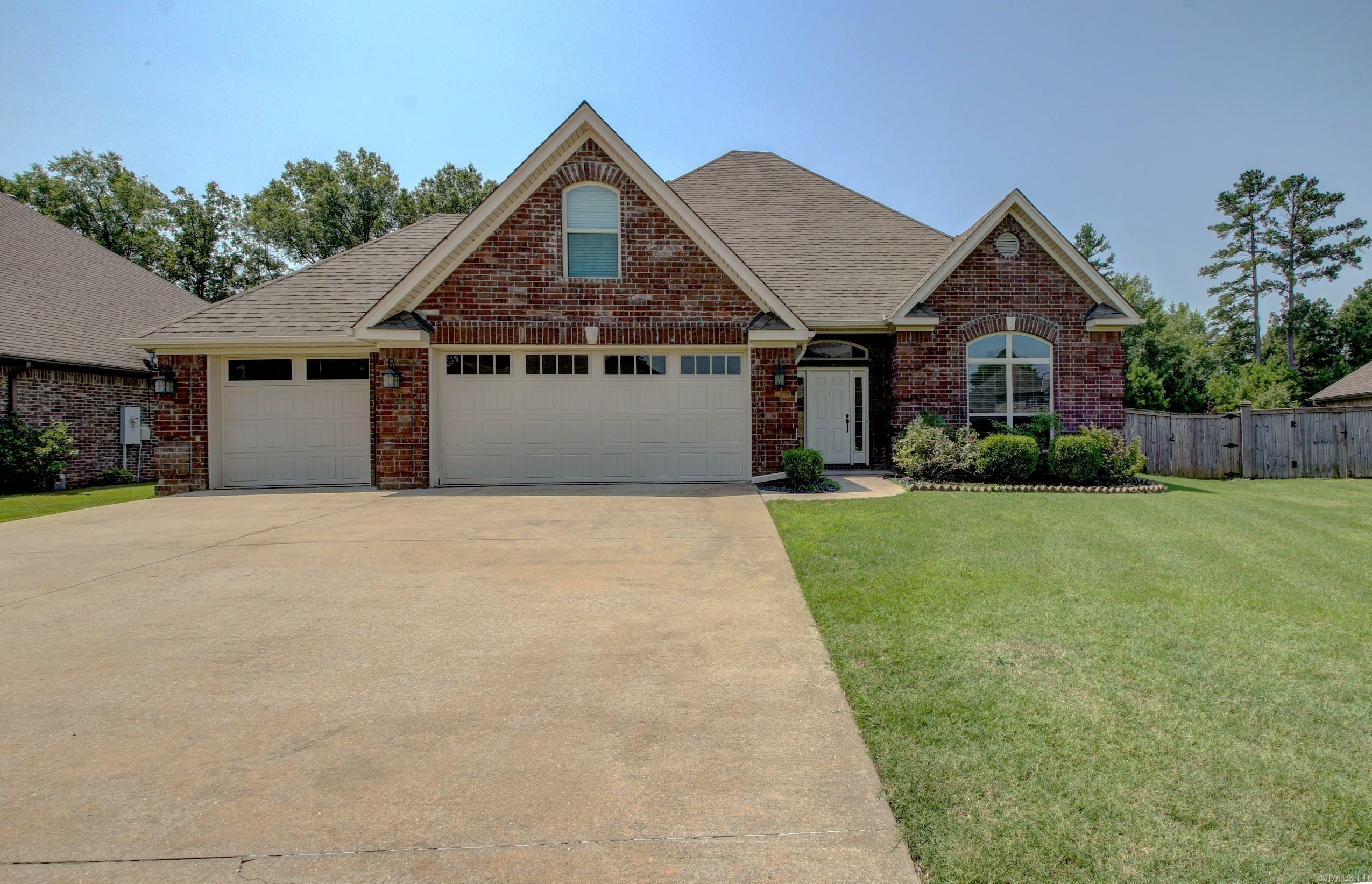 Property Photo:  120 Lucia Lane  AR 72113 