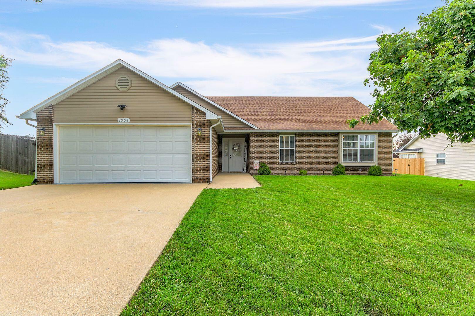 Property Photo:  3904 Thornwood Dr  MO 65202 