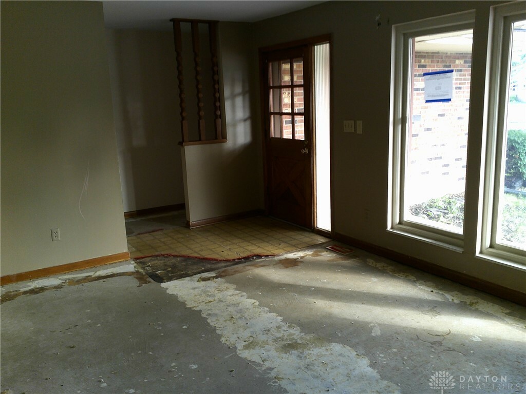 Property Photo:  1027 Merrywood Drive  OH 45322 