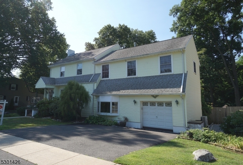 Property Photo:  870 Milton Blvd  NJ 07065 