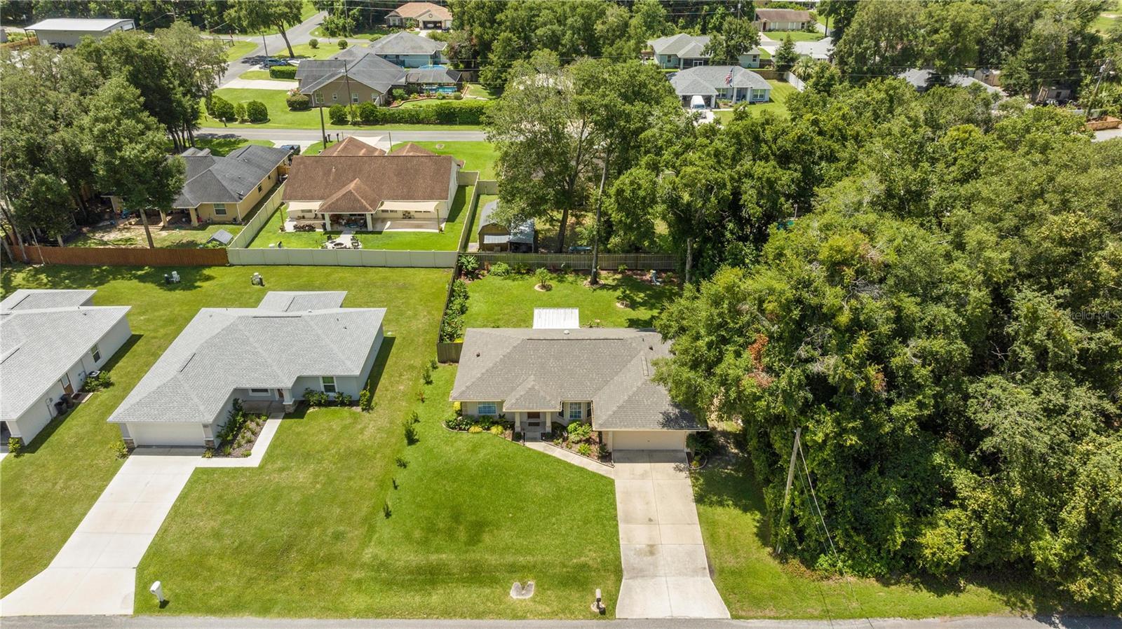 Property Photo: 8426 SE 156th Street FL 34491