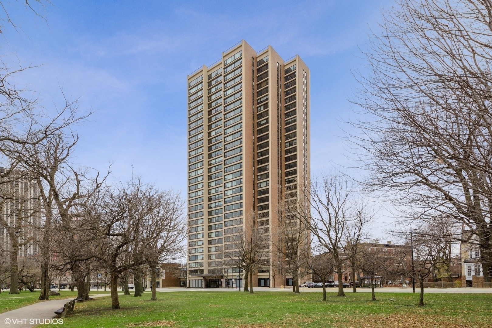 Property Photo:  1850 N Clark Street 2607  IL 60614 