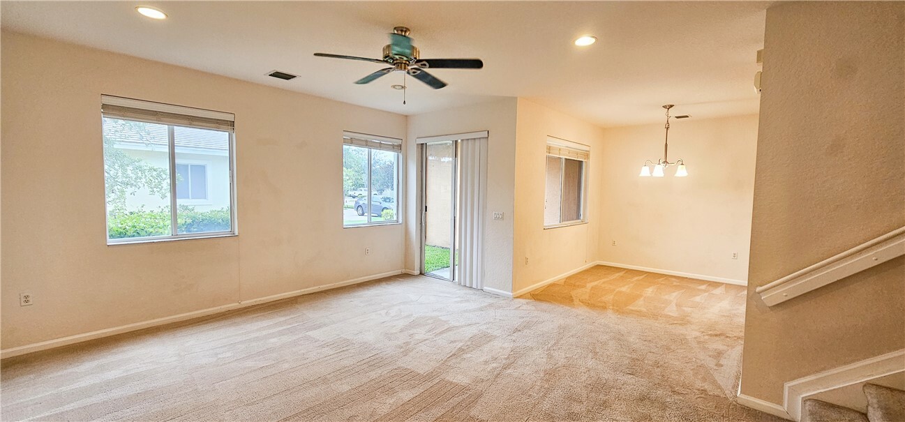 Property Photo:  842 Langrove Avenue SW  FL 32962 