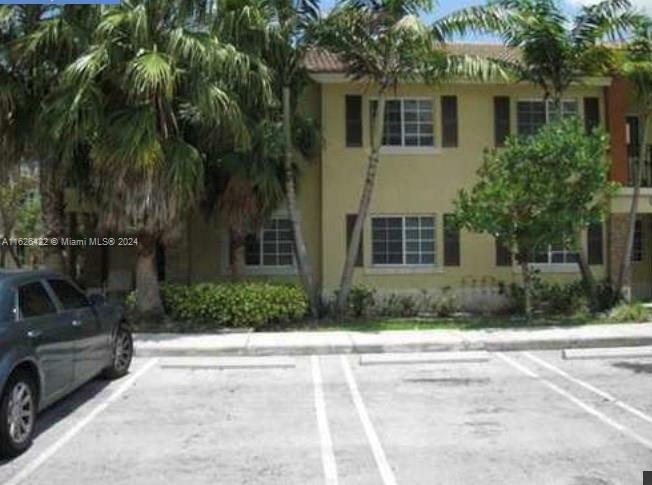 Property Photo:  935 NE 33rd Terr 104  FL 33033 