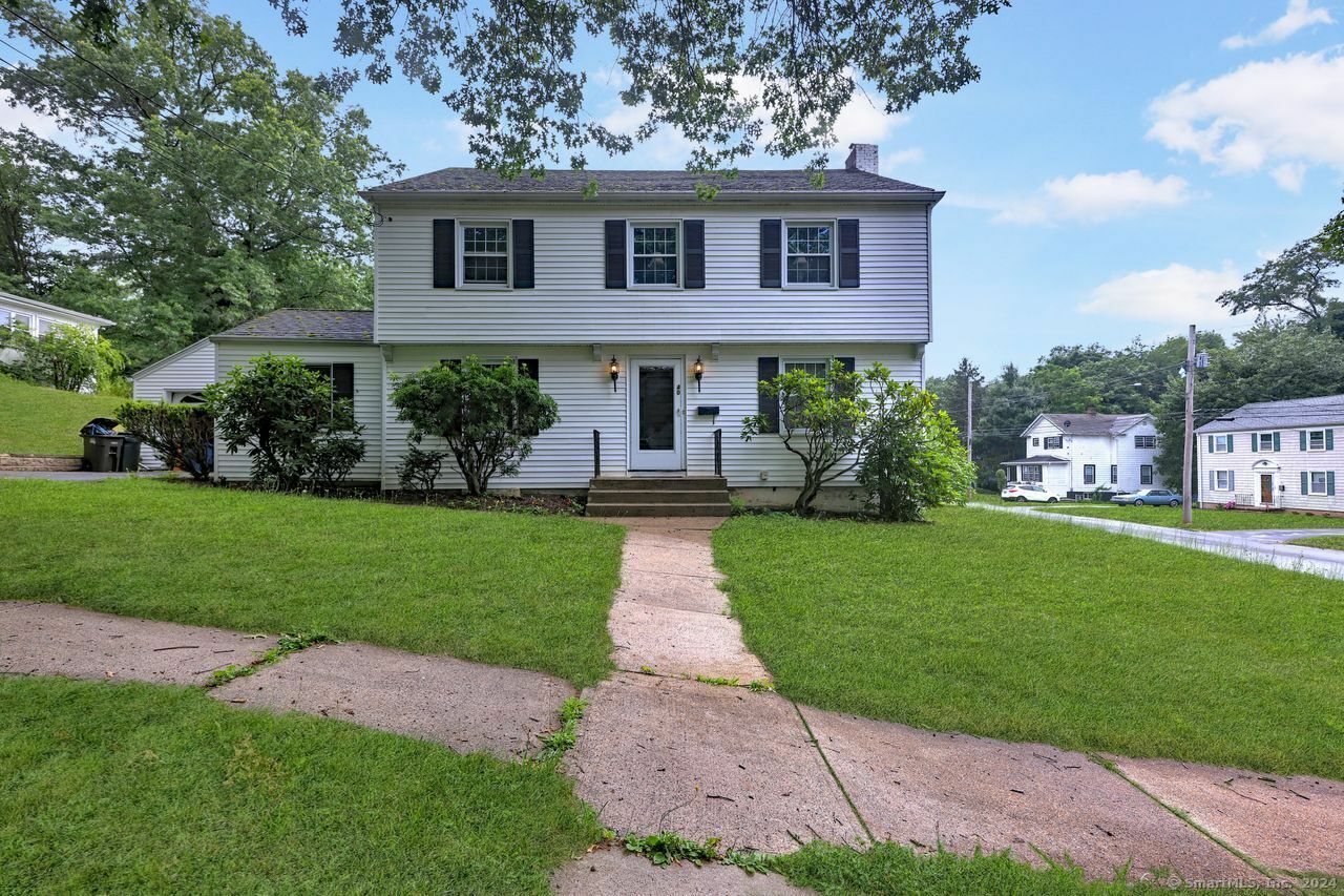 Property Photo:  40 Wellington Road  CT 06515 