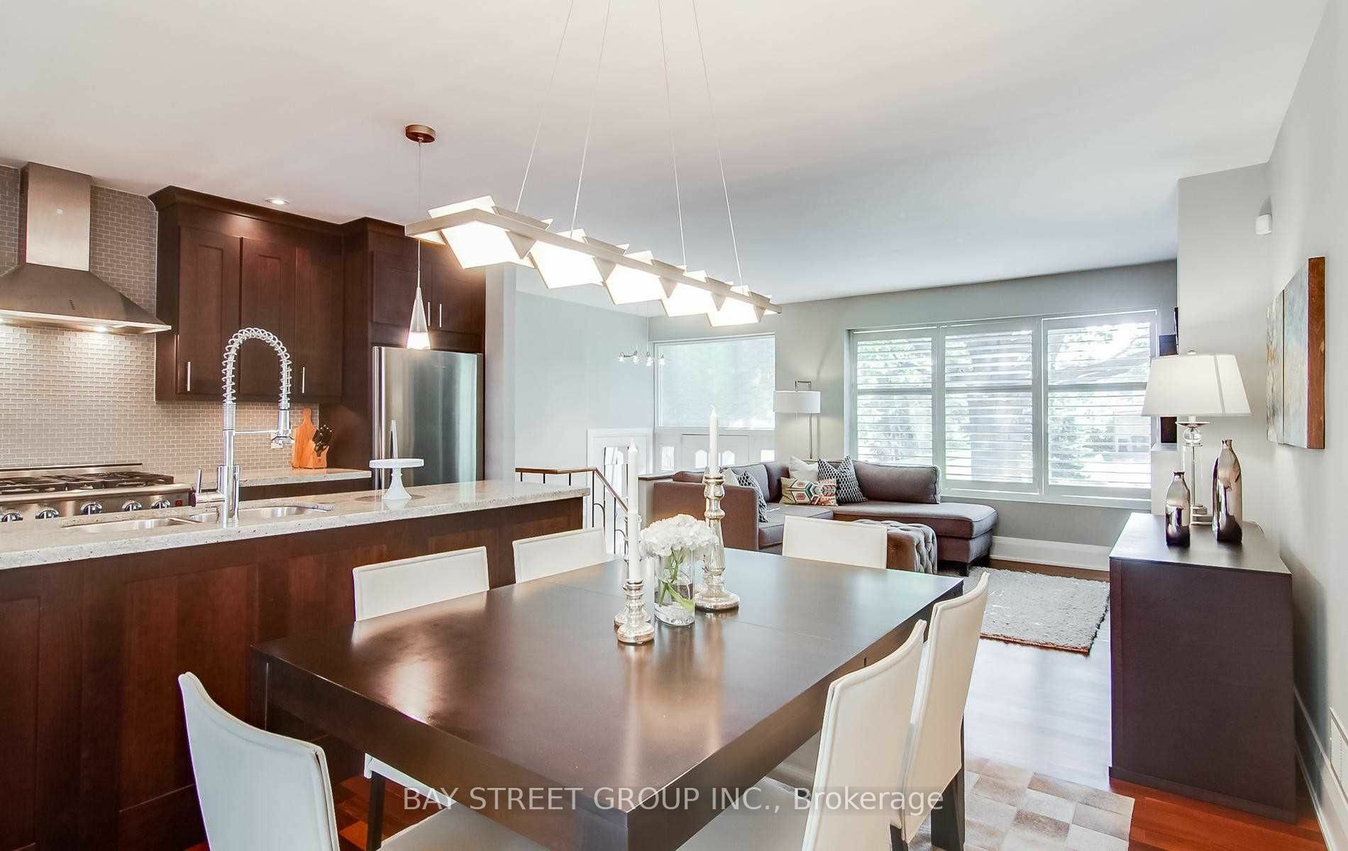 Property Photo:  8 Overton Cres  ON M3B 2V2 